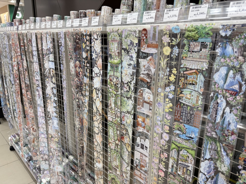 銀座2丁目の街角に変化！ハンズ銀座店が全フロア大幅刷新、日本初の常設店も登場